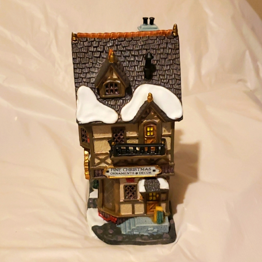 (MD)  Lemax "Caddington Village" Collection